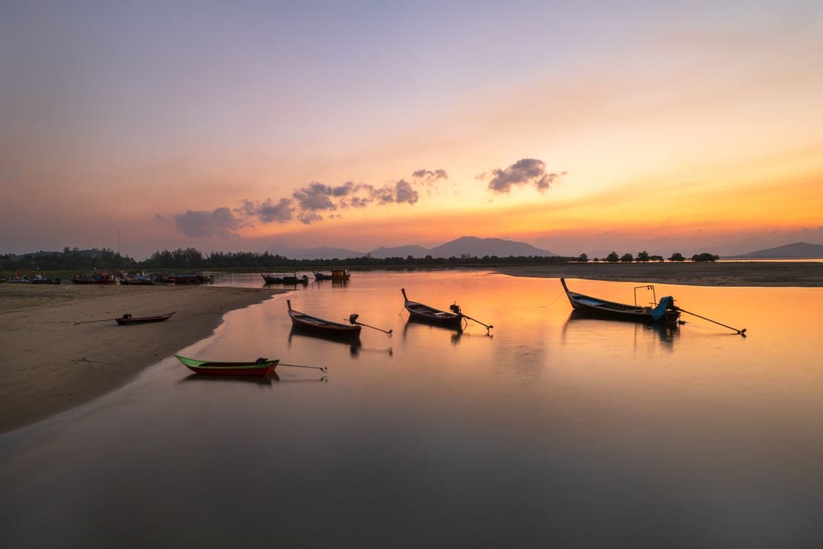 Bang Ben beach, Laem Son